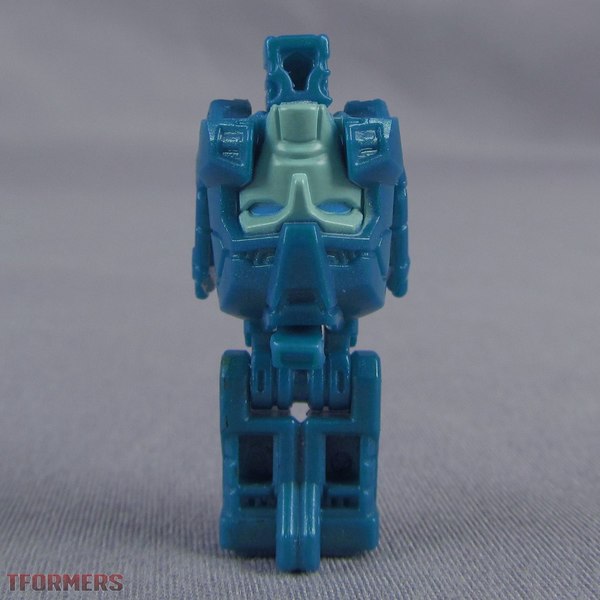 TFormers Titans Return Deluxe Blurr And Hyperfire Gallery 035 (35 of 115)